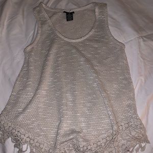 Sleeveless rue 21 boho shirt.
